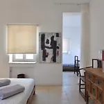 Elea Villa *