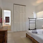Villa Elea *